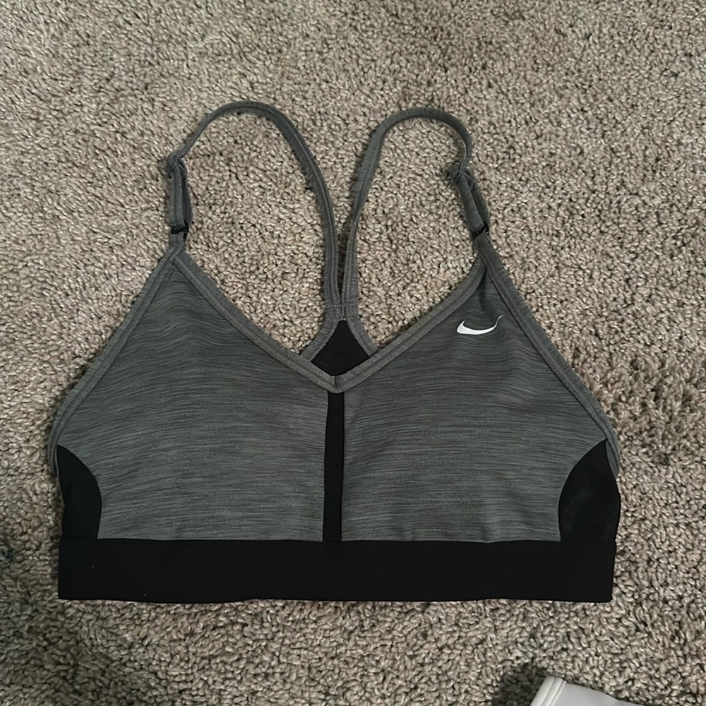 NIKE Dri-FIT Sports Bra